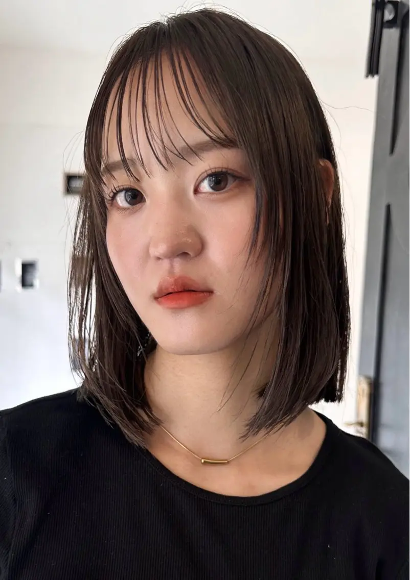 ミディアム カット ヘアカラー トリートメント 岩本 陽介のヘアスタイル