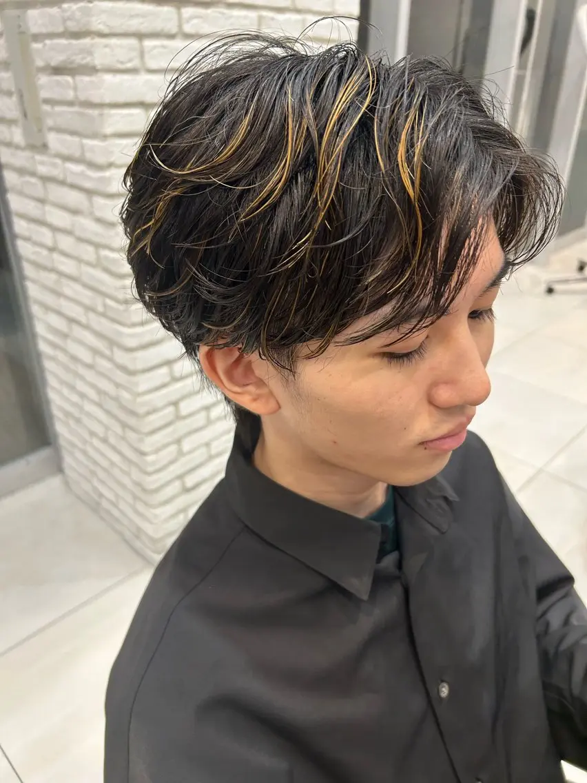 パーマ メンズ 田中 龍瑠のヘアスタイル