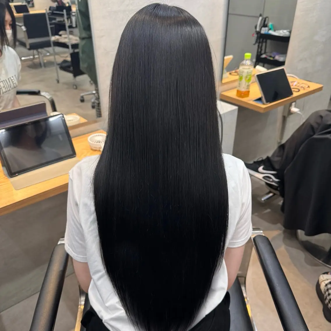 ロング カラー 縮毛矯正 ヘアカラー トリートメント Anna / TWINのヘアスタイル