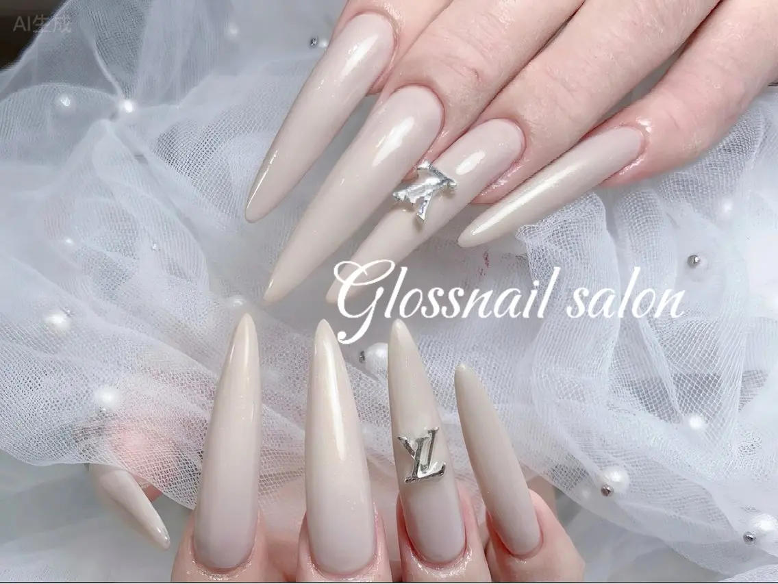ネイル Yuna✨ Gloss nailのネイルデザイン