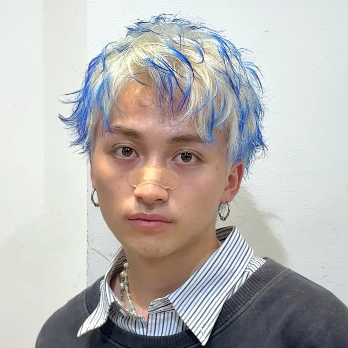 ショート カラー メンズ カット ヘアカラー 🤍ハイトーン/デザ インカラーまりん🤍のヘアスタイル