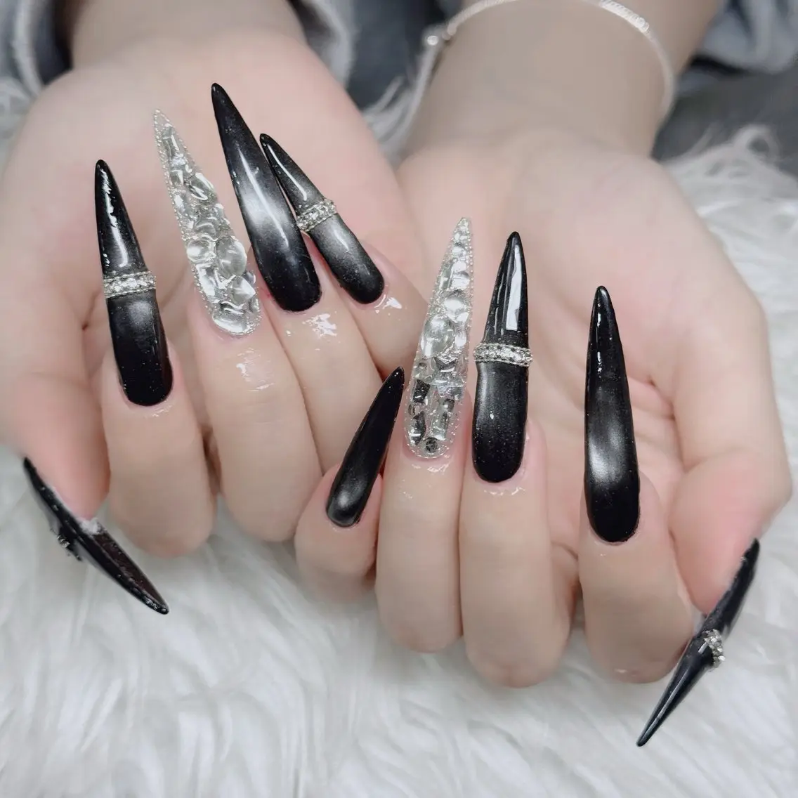 ネイル フットネイル フレンチネイル グラデーション 韓国ネイル ロングネイル ハンドネイル Hani Nail Salonのネイルデザイン