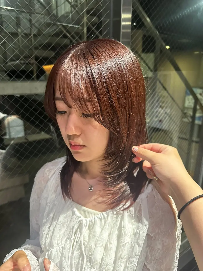 ミディアム カラー ブラウンカラー 透明感カラー イルミナカラー 顔周りカット レイヤーカット 佐々木やすは/ レディースモデル募集のヘアスタイル