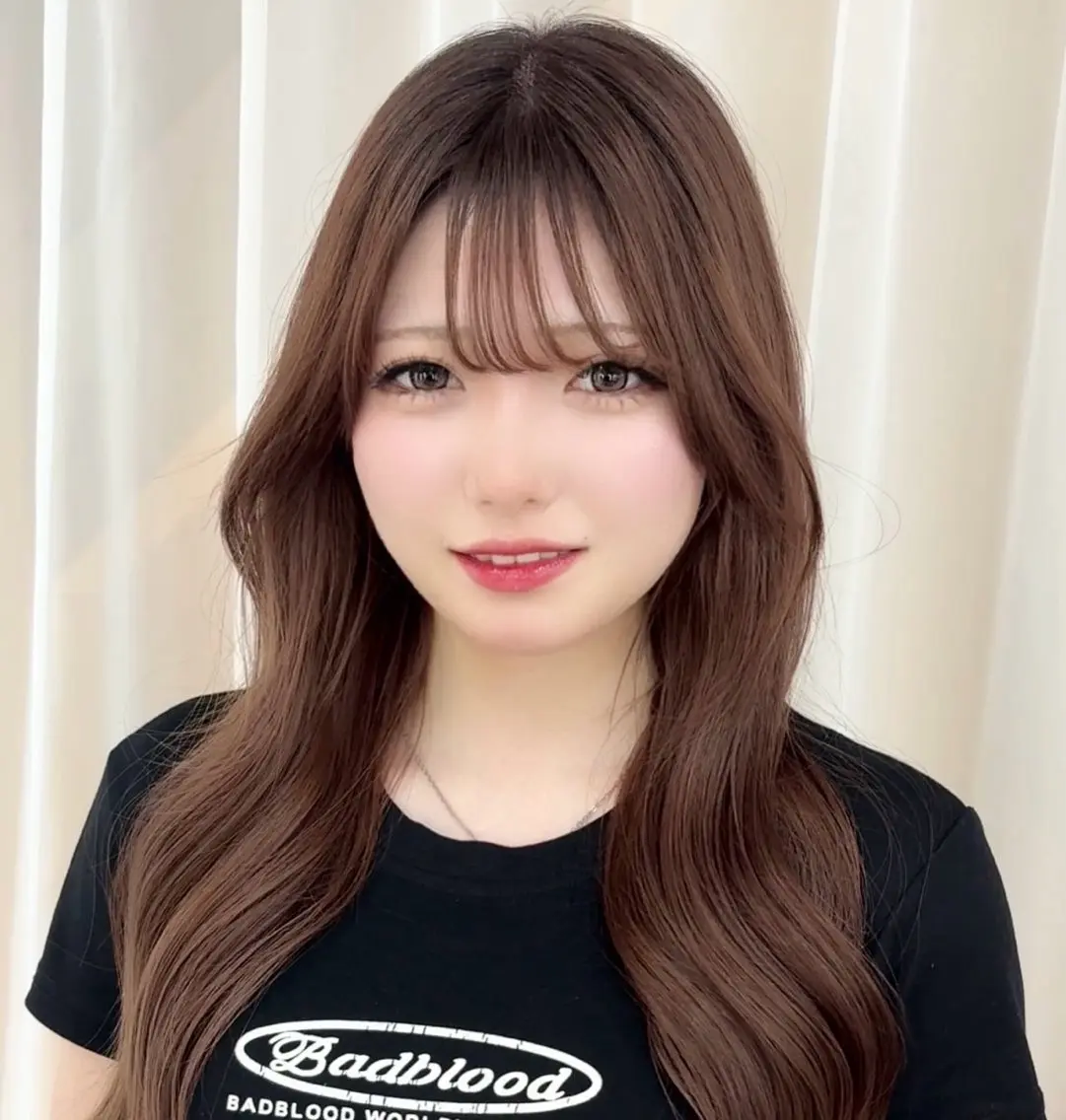 ロング ワンカールで決まる レイヤーカット‎🤍のヘアスタイル