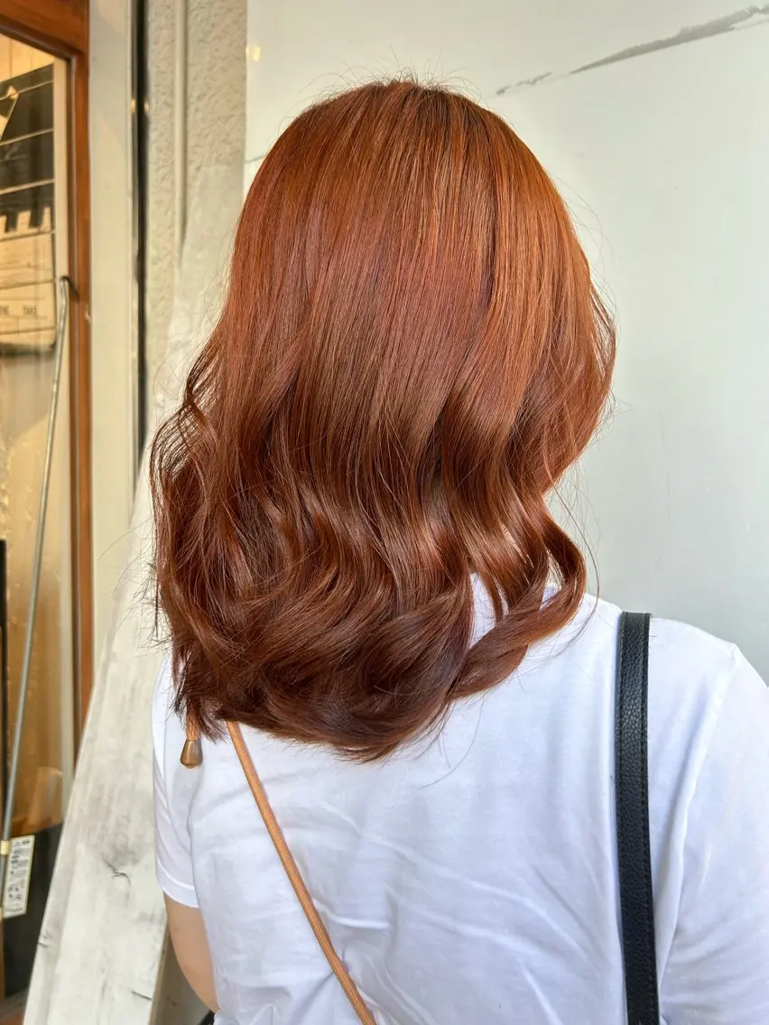 ミディアム カット ヘアカラー ゆうき あすかのヘアスタイル