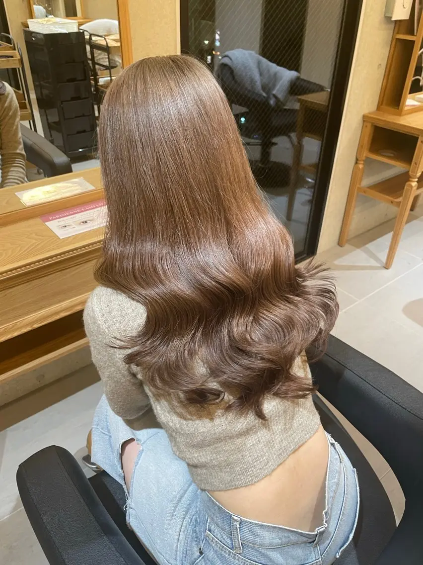 ロング カラー ベージュカラー ブリーチ ブラウンカラー グレージュ ヘーゼル カット ヘアカラー トリートメント 羽田翔大/ブリーチ/ レイヤー/店長のヘアスタイル