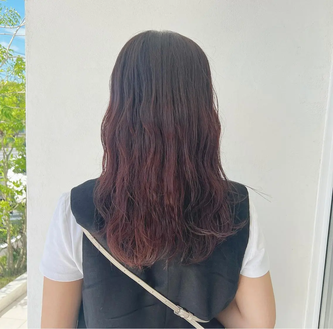 セミロング ピンクブラウン 切りっぱなしボブ 👩🏼ミニボブのヘアスタイル