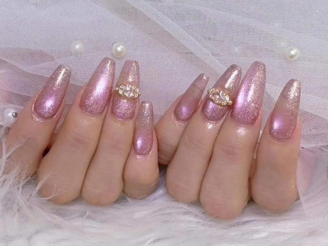 ネイル 💕リリチップ 長持ち得意🩷のネイルデザイン