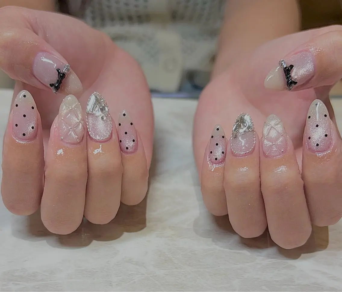 ネイル 🐾佐藤 りえ🐾のネイルデザイン
