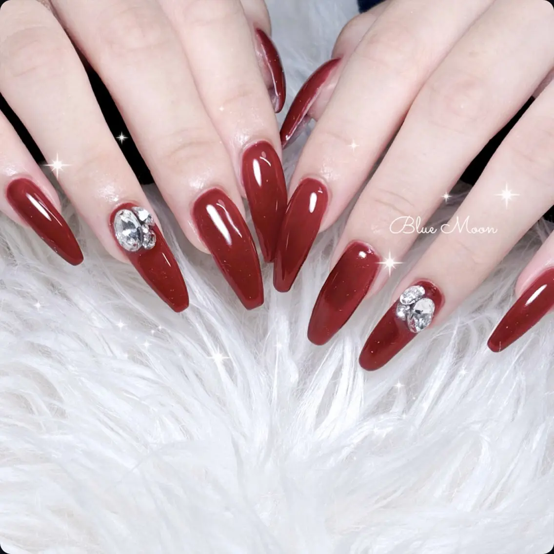 ネイル ハンドネイル フットネイル ハンドケア nail salon Blue Moonのネイルデザイン
