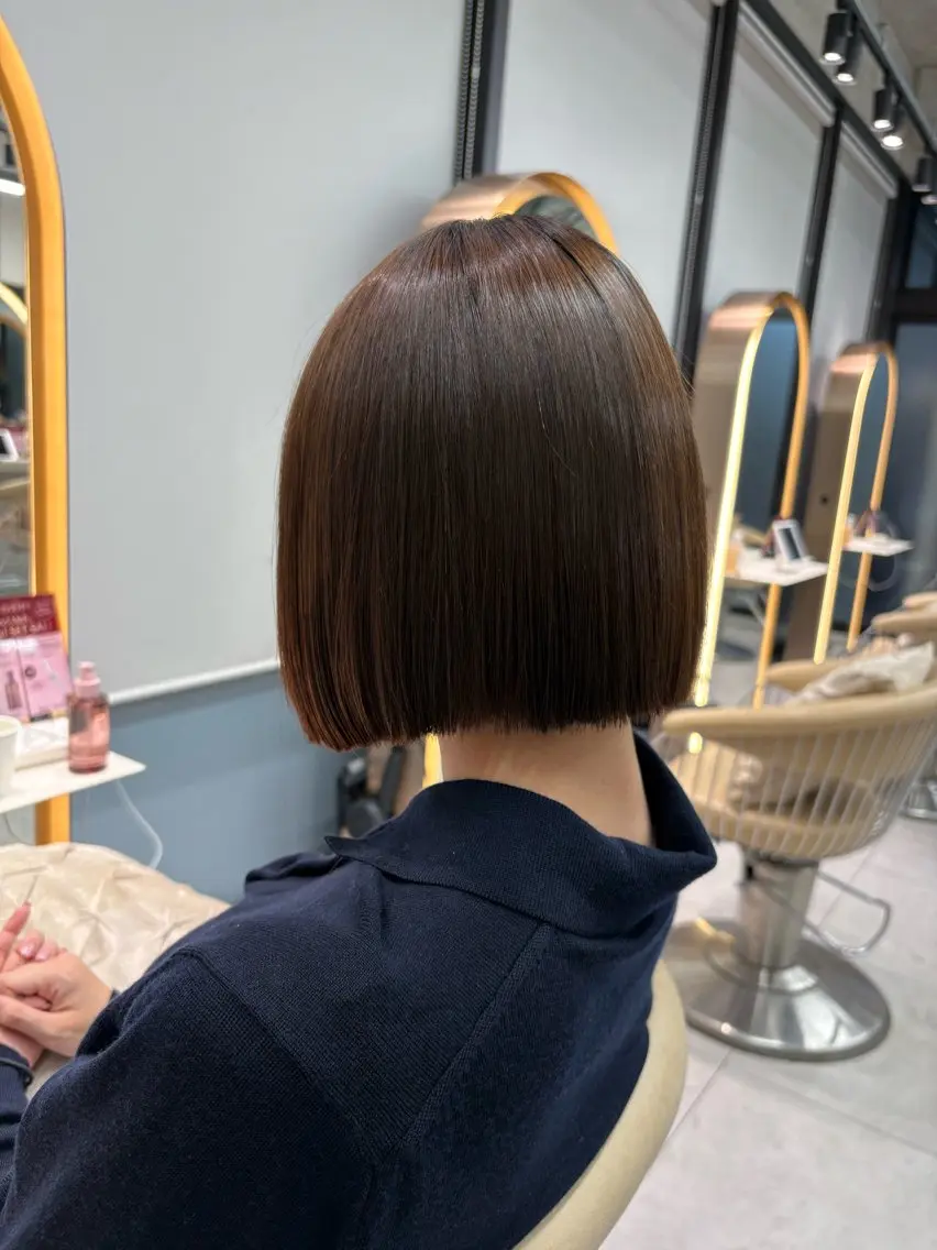 ショート カット 縮毛矯正 トリートメント 福岡縮毛矯正✨️ ストレート 向井和輝のヘアスタイル