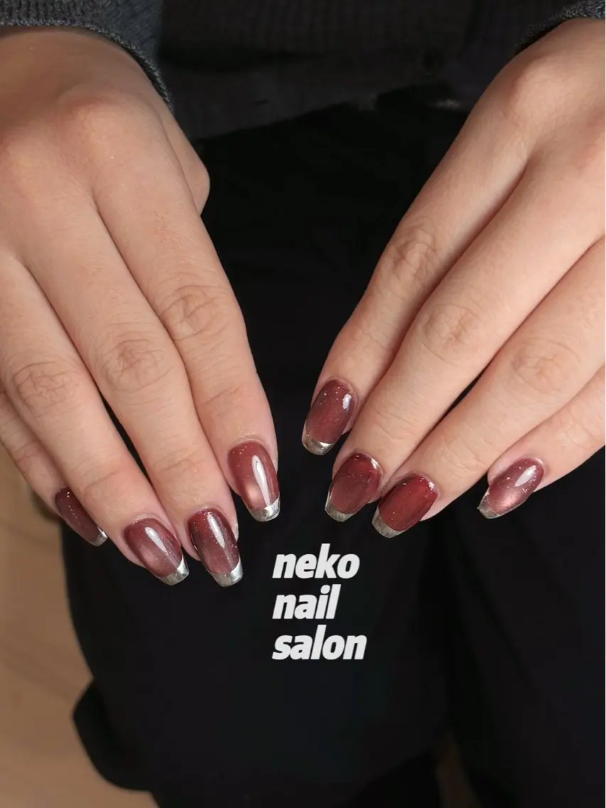 ネイル フレンチネイル マグネットネイル ミラーネイル 持ち込み ハンドネイル neko nailのネイルデザイン