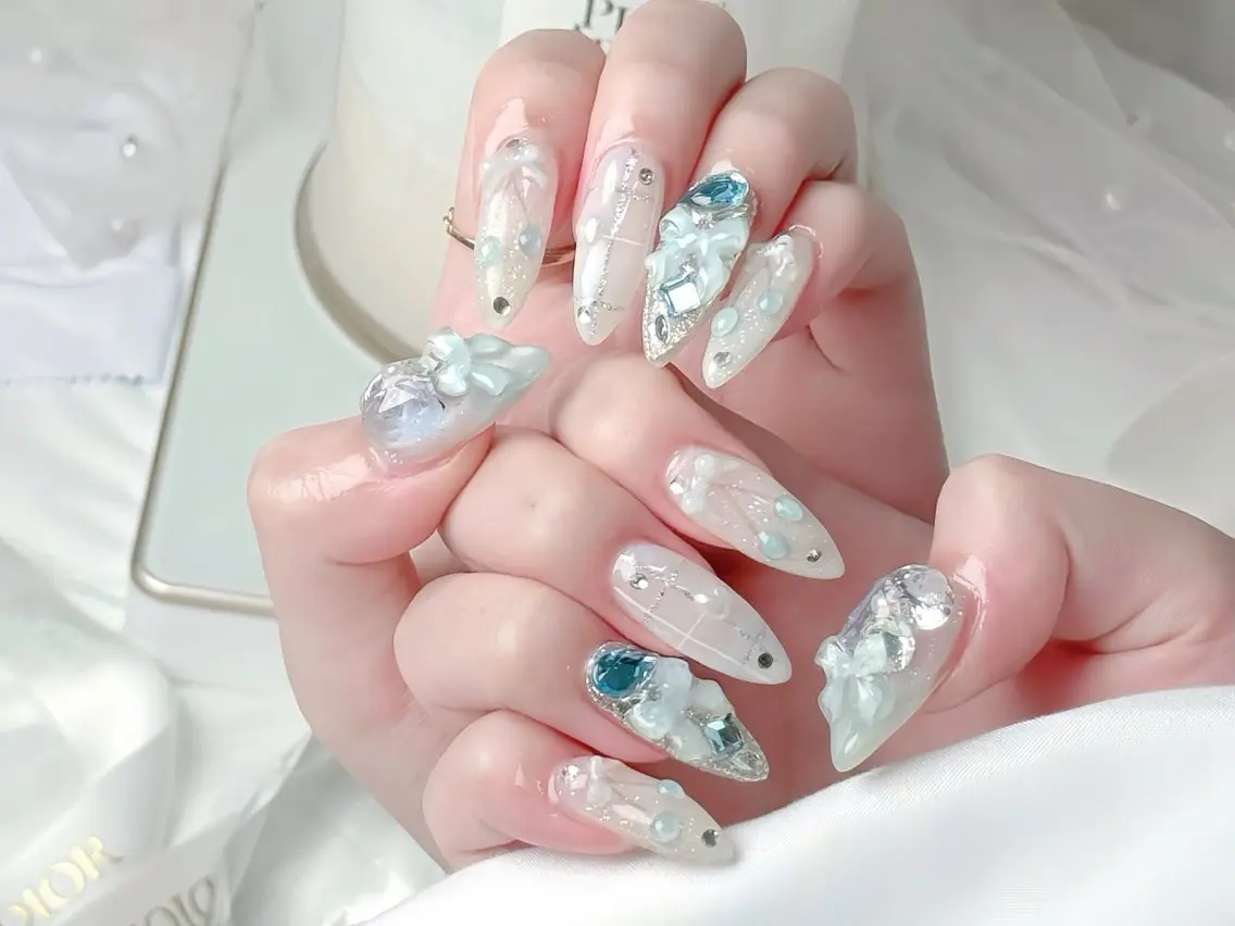 ネイル ブルー ジェルネイル ガーリー グラデーション グリーン ハンドネイル Rin Nail 新大久保店のネイルデザイン
