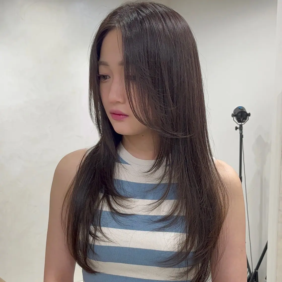 ロング レイヤーカット 黒須 蓮太のヘアスタイル