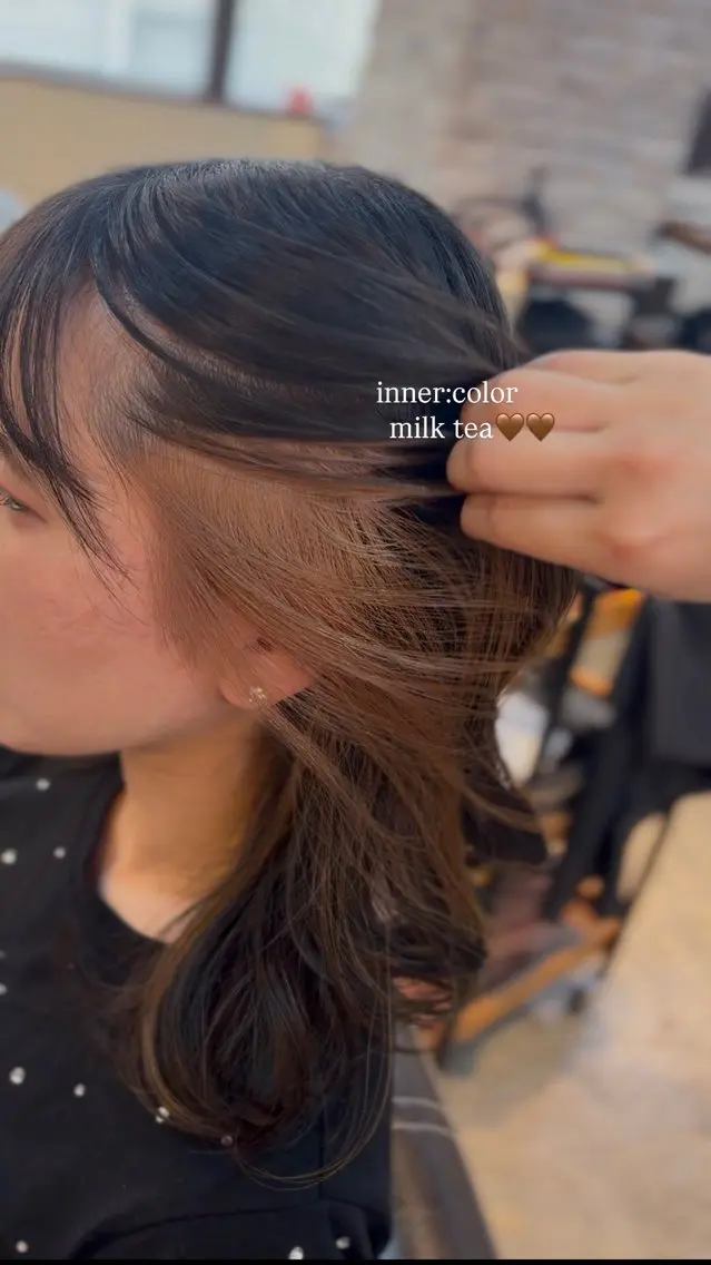 ミディアム カラー インナーカラー カット ヘアカラー 縮毛矯正/暖色系 /徳田真緒のヘアスタイル