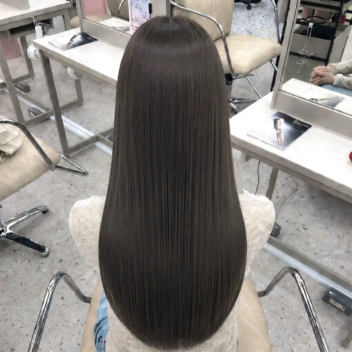 ロング カラー ブラウンカラー 透明感カラー グレージュ 卒業式のヘアスタイル 髪質改善 ヘアカラー トリートメント haru/COCO /大宮/カラーのヘアスタイル