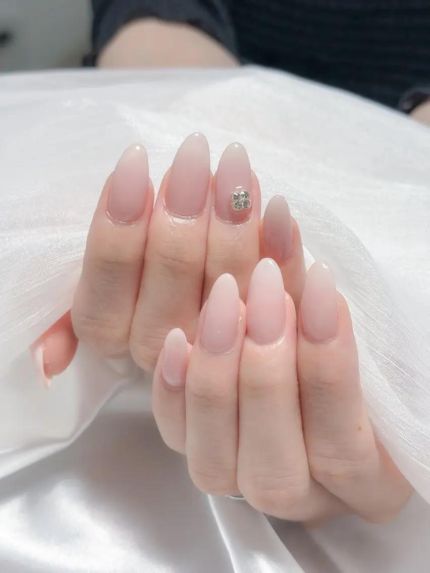 ネイル ハンドネイル miryeonail ミリョネイルのネイルデザイン