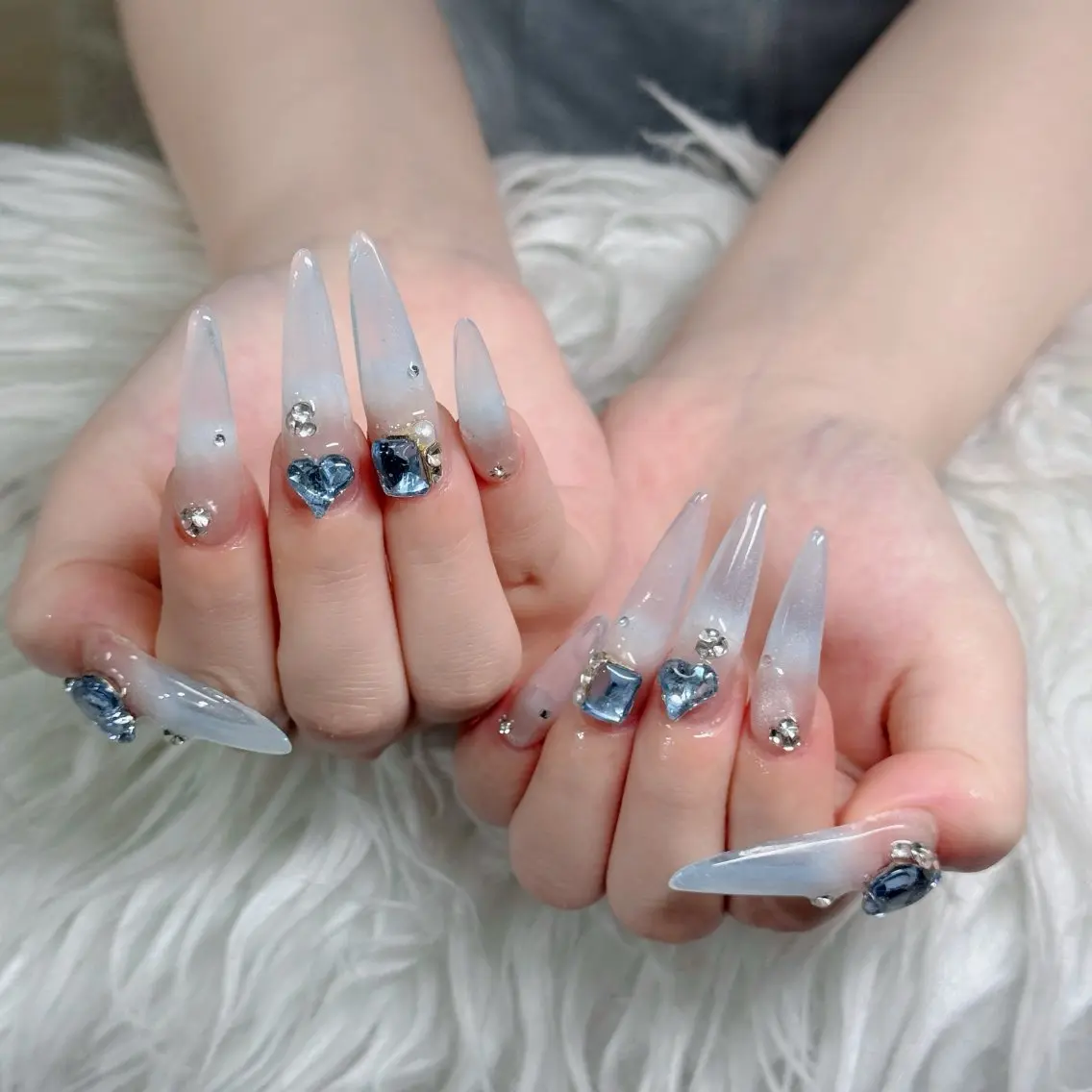 ネイル フットネイル フレンチネイル グラデーション 韓国ネイル ロングネイル ハンドネイル Hani Nail Salonのネイルデザイン