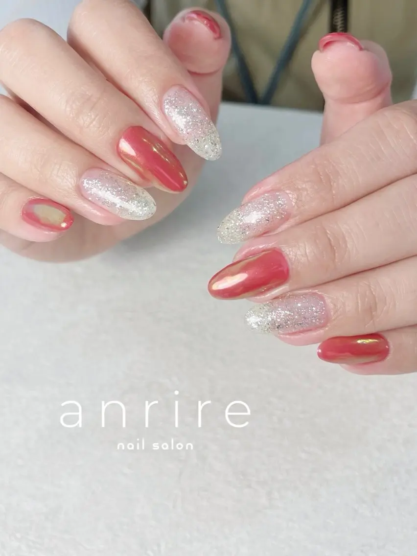 ネイル フットネイル ジェルネイル ゴールド キラキラネイル ラメ(グリッター) ハンドネイル nailsalon anrireのネイルデザイン