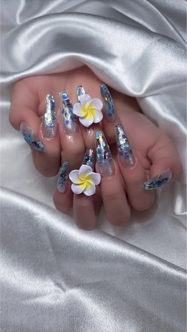 ネイル ロングネイル ハンドネイル Kayo 💅のネイルデザイン