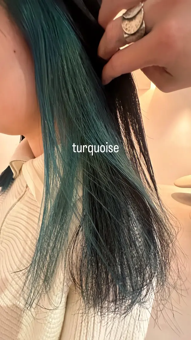 セミロング カラー AYAKA 下北沢suuのヘアスタイル