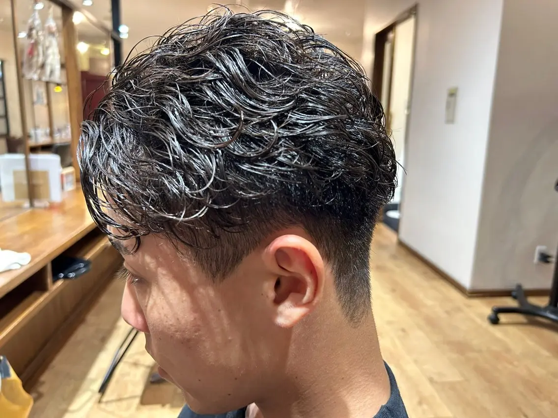 パーマ メンズ メンズパーマ DISCOHAIR 海老名店池田真聖のヘアスタイル