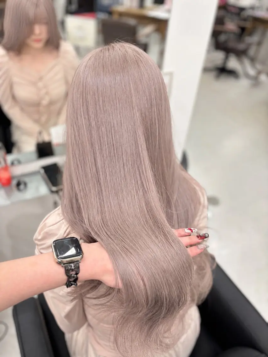 ロング カラー カット ヘアカラー ❤️‍🔥ハイトーン /レイヤー/IORIのヘアスタイル
