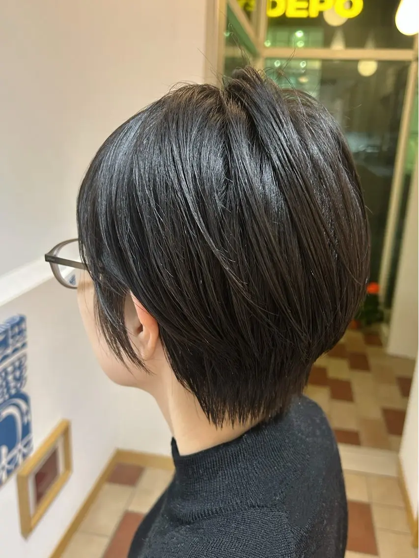 ショート くびれヘア ショートヘア ササキ カノンのヘアスタイル
