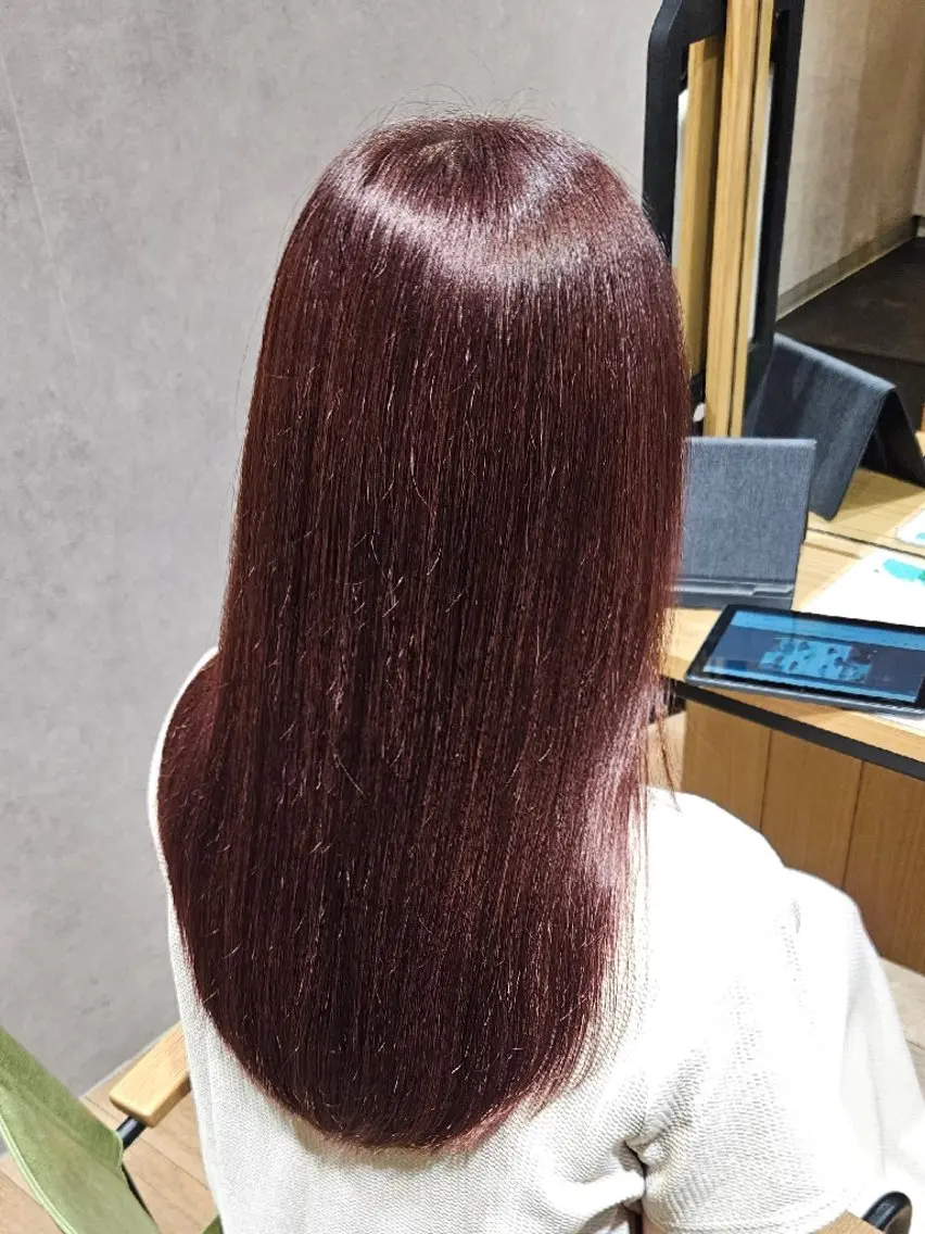 ロング カラー カット ヘアカラー トリートメント Miuri/ミユリ 柔らかい雰囲気ヘアのヘアスタイル