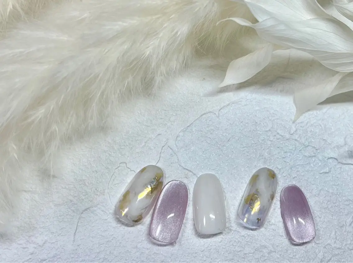 ネイル オーロラネイル フットネイル フレンチネイル ジェルネイル マグネットネイル mogunail &blowのネイルデザイン