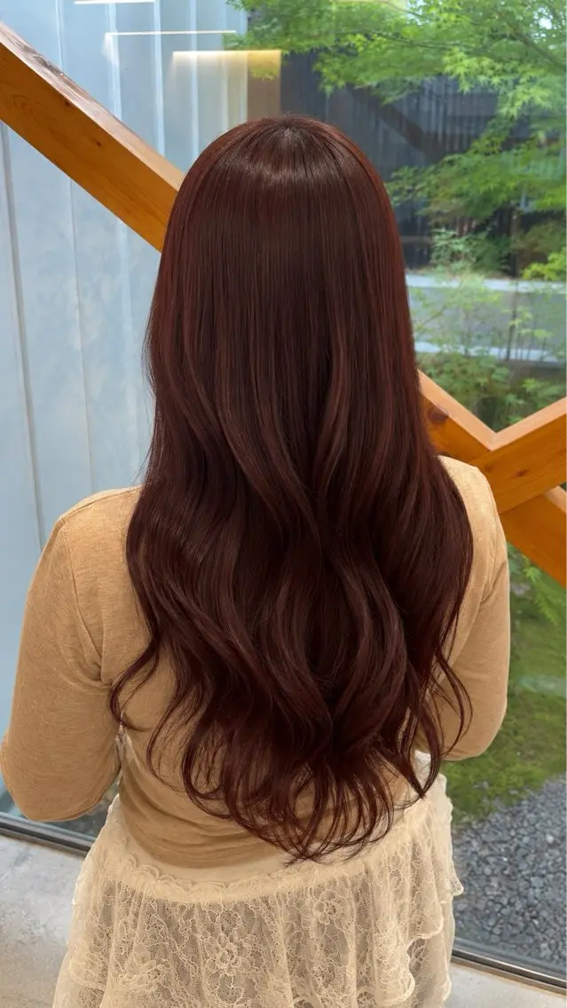 ロング ヘアカラー TEMIL HAIR 彩香のヘアスタイル