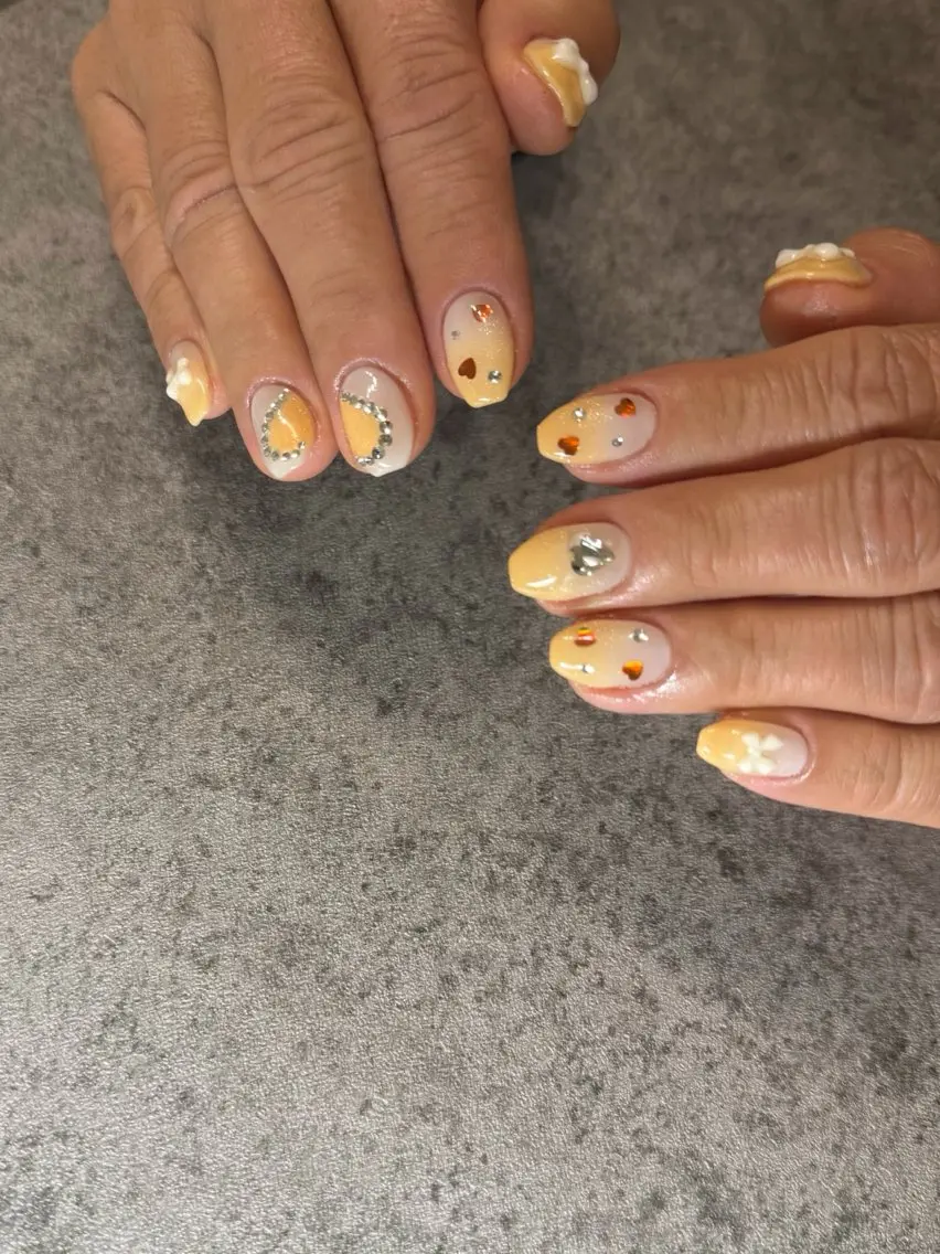 ネイル ハンドネイル ハンドケア m-nail 🌙minamiのネイルデザイン