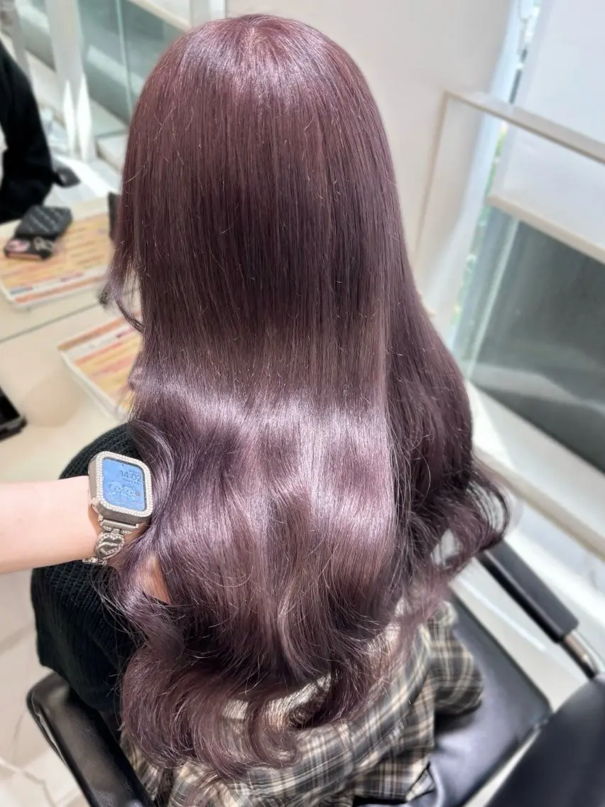ロング カラー ブリーチ グレージュ ラベンダーカラー ラベンダーグレージュ ラベンダーグレー カット ヘアカラー トリートメント 盛れる顔周り🤍渋谷 Risa🎀のヘアスタイル
