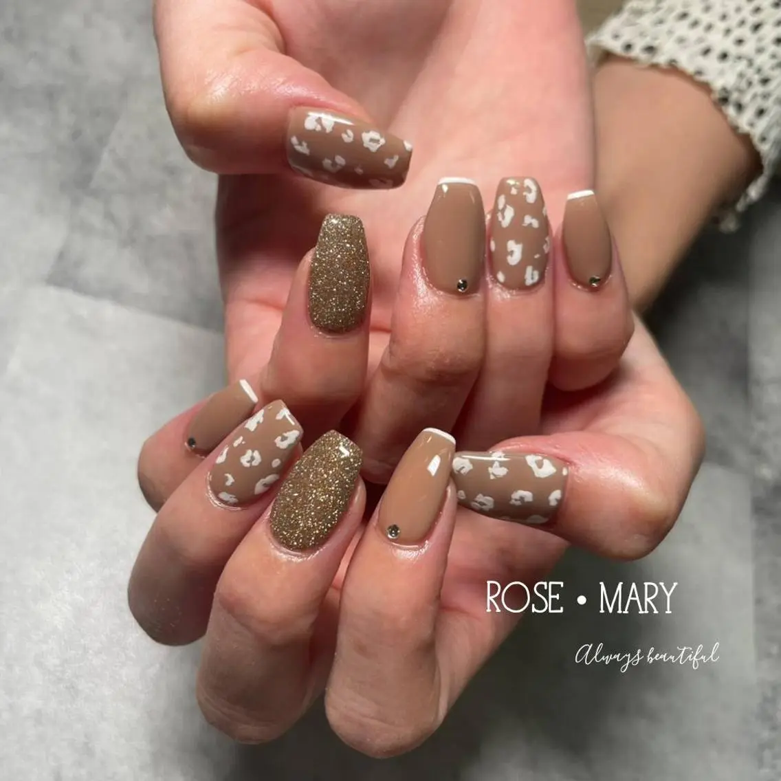 マツエク・マツパ ハンドネイル ROSE・ MARY 鈴木のネイルデザイン