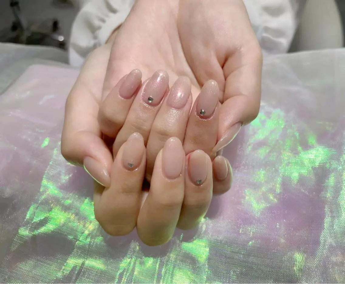 ネイル ハンドネイル Queens ciciのネイルデザイン