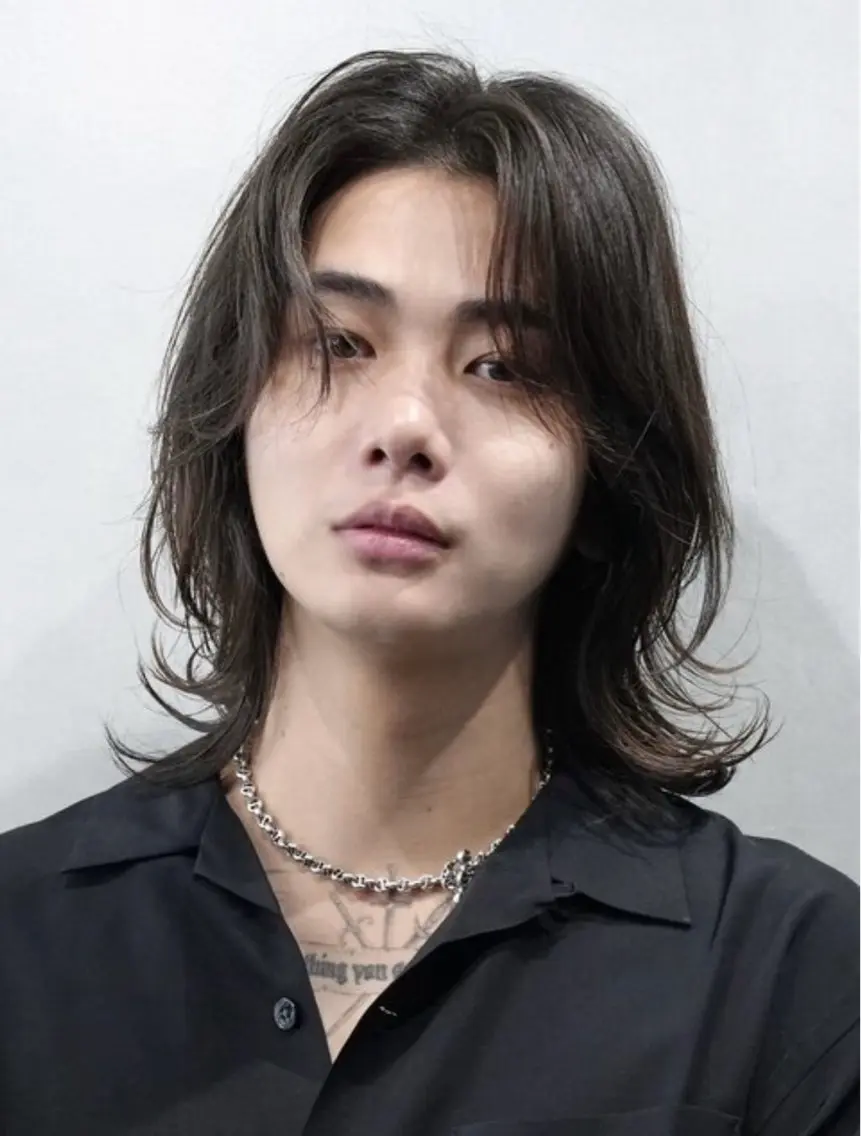 パーマ メンズ 白井 世那のヘアスタイル