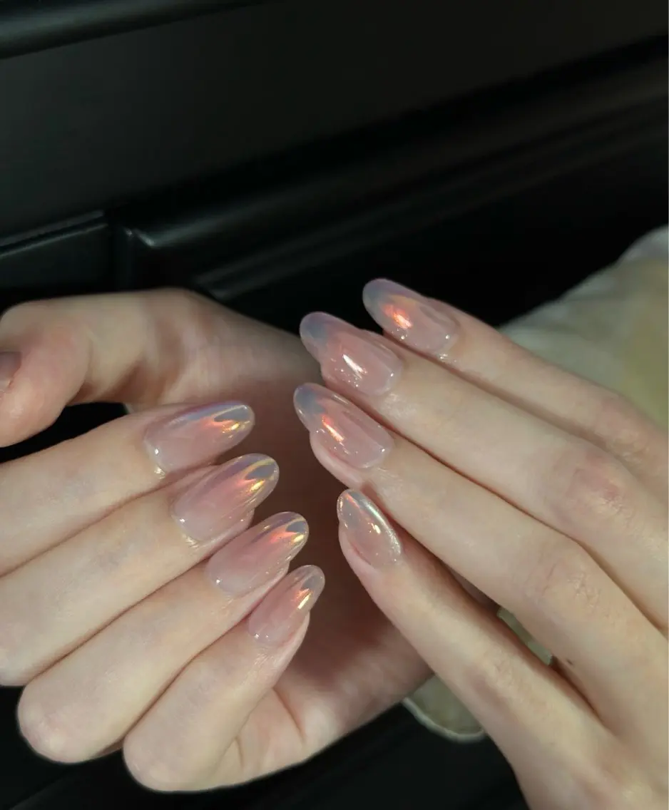 ネイル フレンチネイル ラメ(グリッター) ラメグラデーション マグネットネイル 持ち込み ハンドネイル Unicorn Nail原宿表参道のネイルデザイン