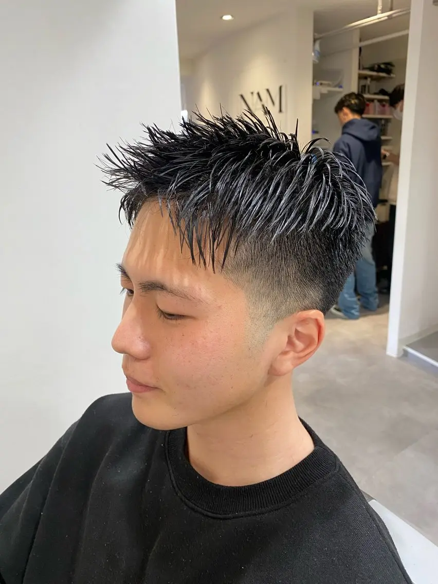 ショート カット 小川 凜華のヘアスタイル