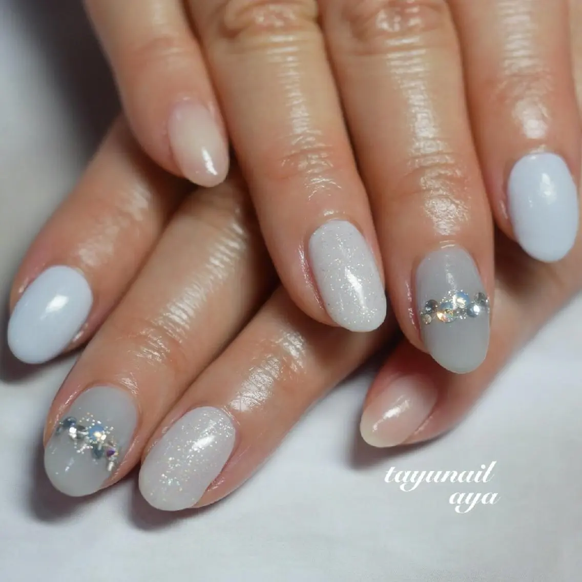 ネイル ブルー ジェルネイル パラジェル 冬ネイル ネイルサロン 【たゆnail】のネイルデザイン