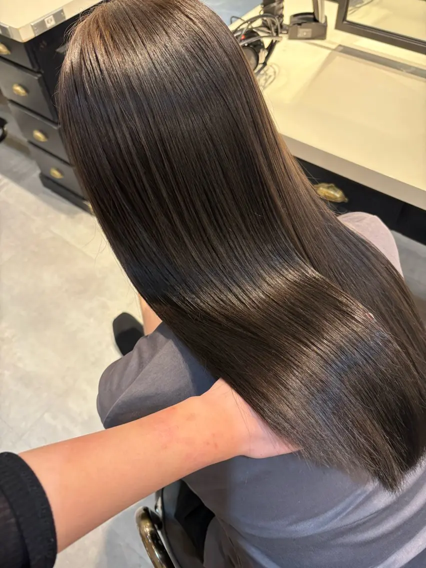 ロング カラー ブラウンカラー 透明感カラー トリートメント ヘアカラー トリートメント 💛しおん💛 モデル募集のヘアスタイル