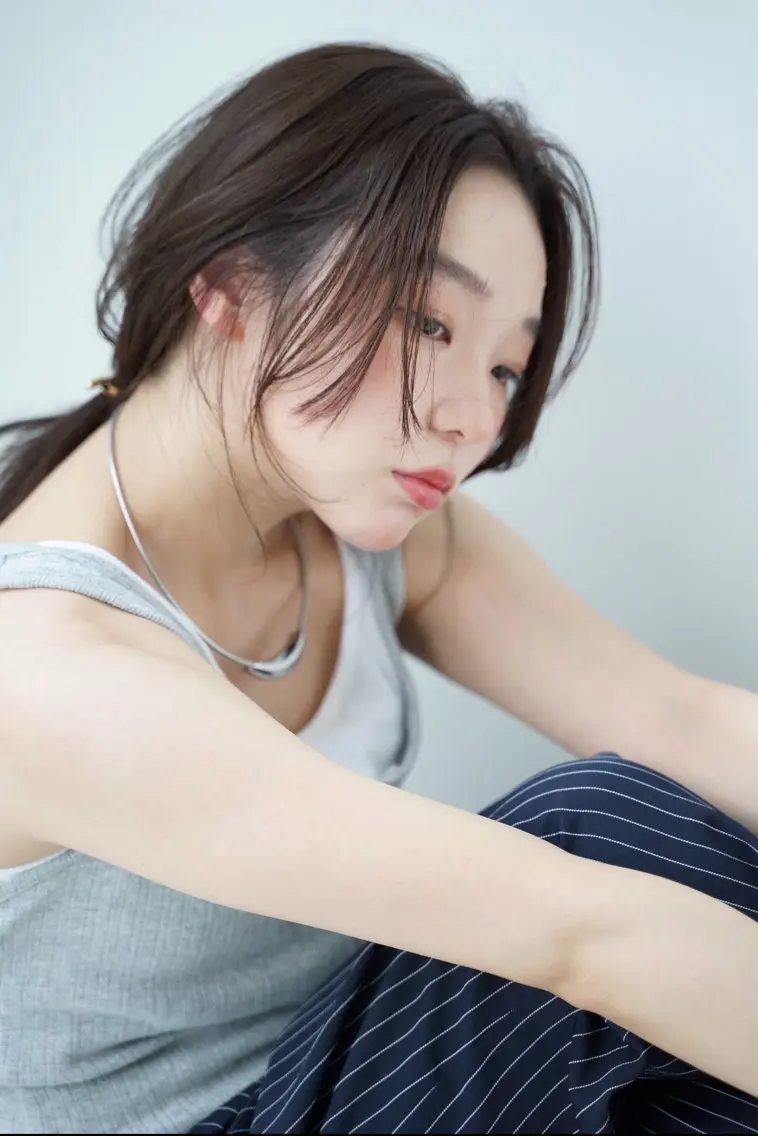 ミディアム カット ヘアカラー トリートメント ヘッドスパ 酸性ストレート/ブリ ーチなしWカラー河本のヘアスタイル