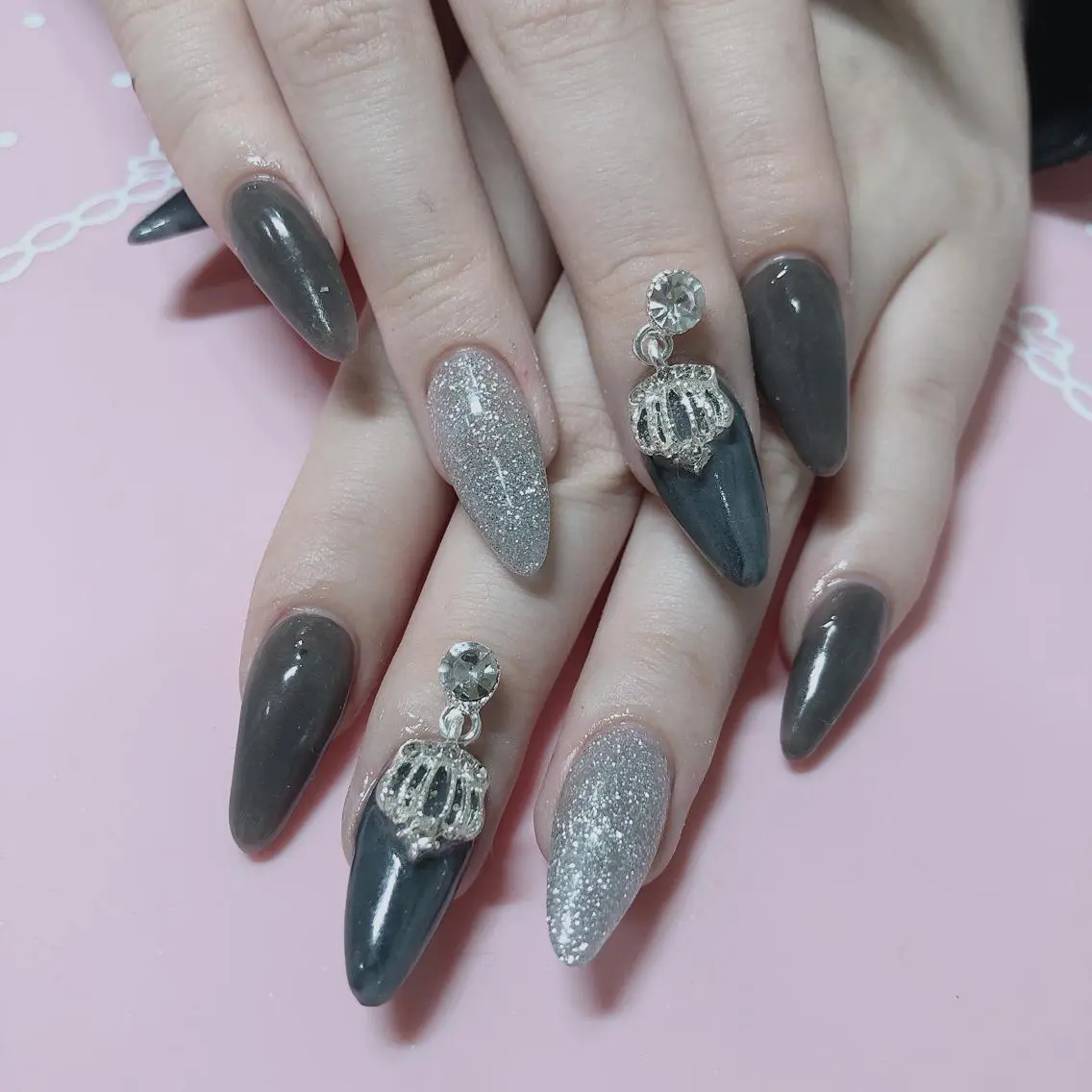 ミディアム ネイル ハンドネイル 《LB》ラブリエ Nail&eyeのマツエク・マツパデザイン