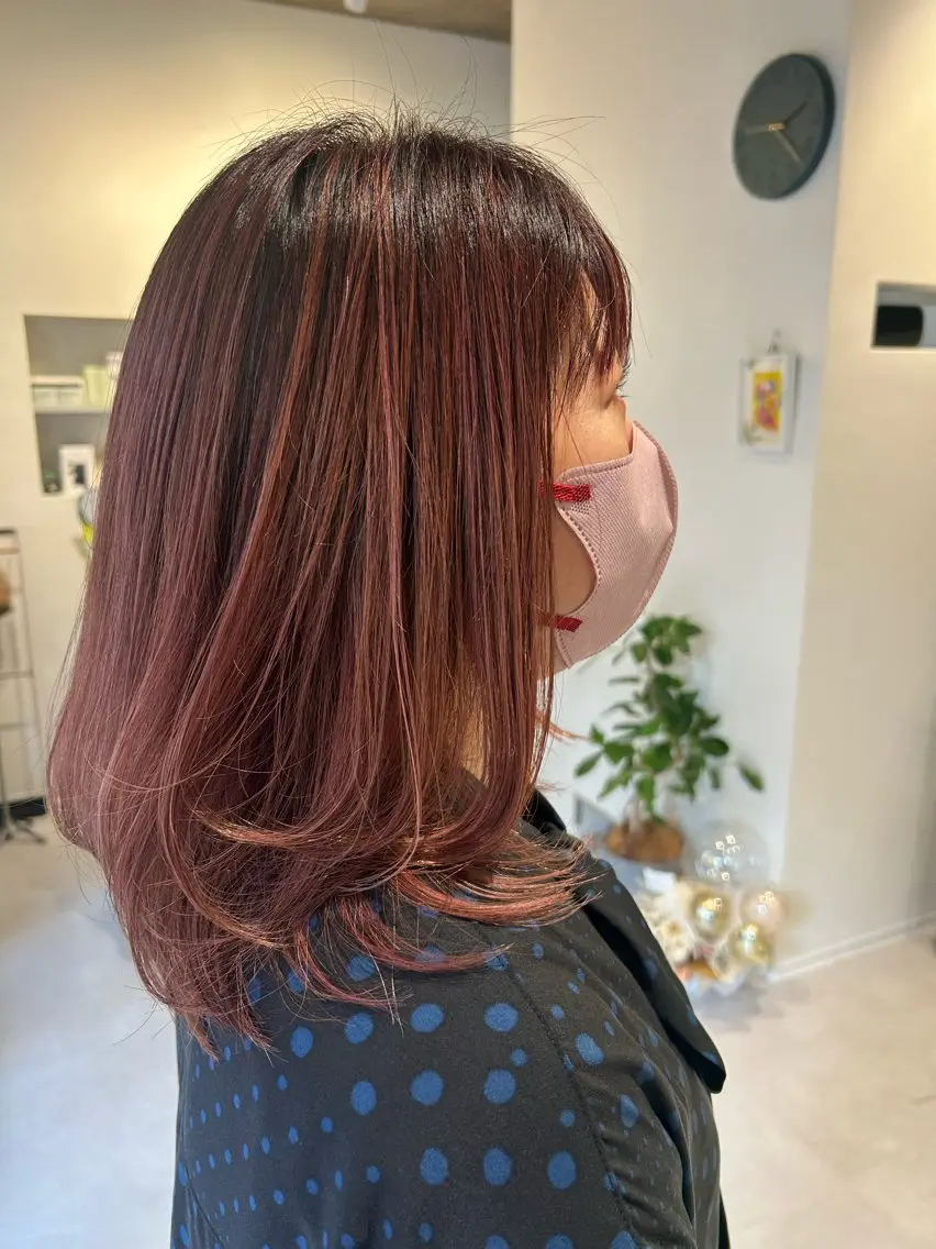 ミディアム カラー 神部 あずみのヘアスタイル