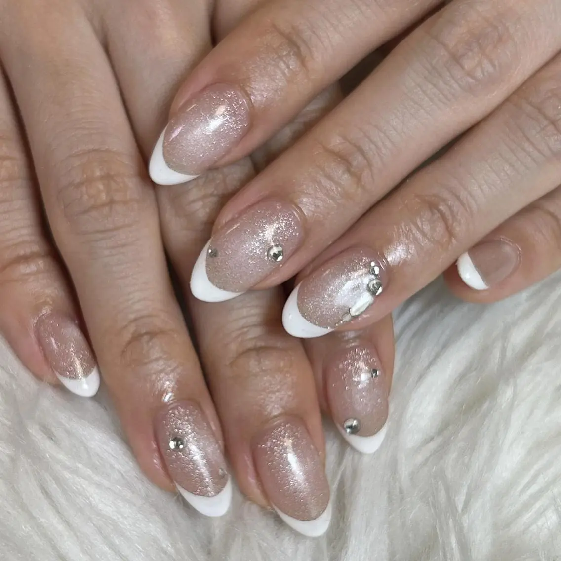 ネイル Azusa🩵 ネイル💅🏻南森町のネイルデザイン