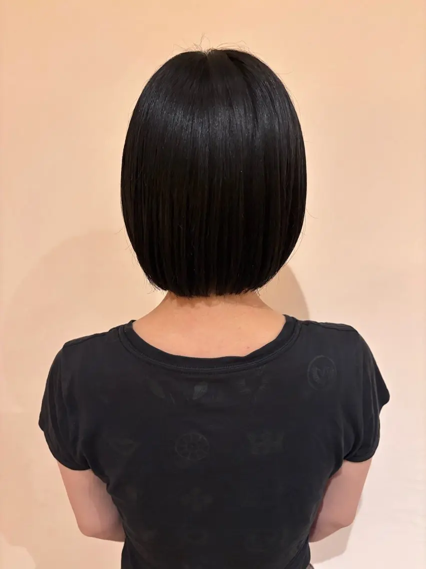 ショート 鷲尾 未歩のヘアスタイル