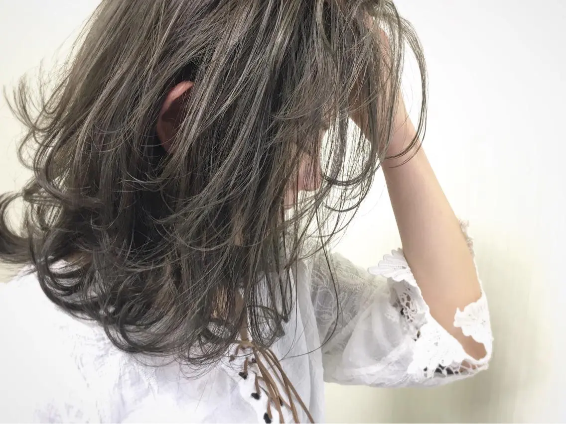 ミディアム カラー ヘアアレンジ 小顔ショートヘア♪ TAKUMIのヘアスタイル