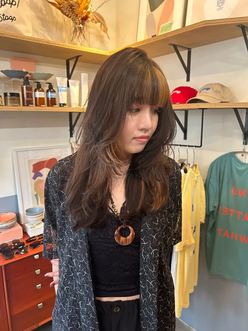 ロング 伊賀 海優のヘアスタイル