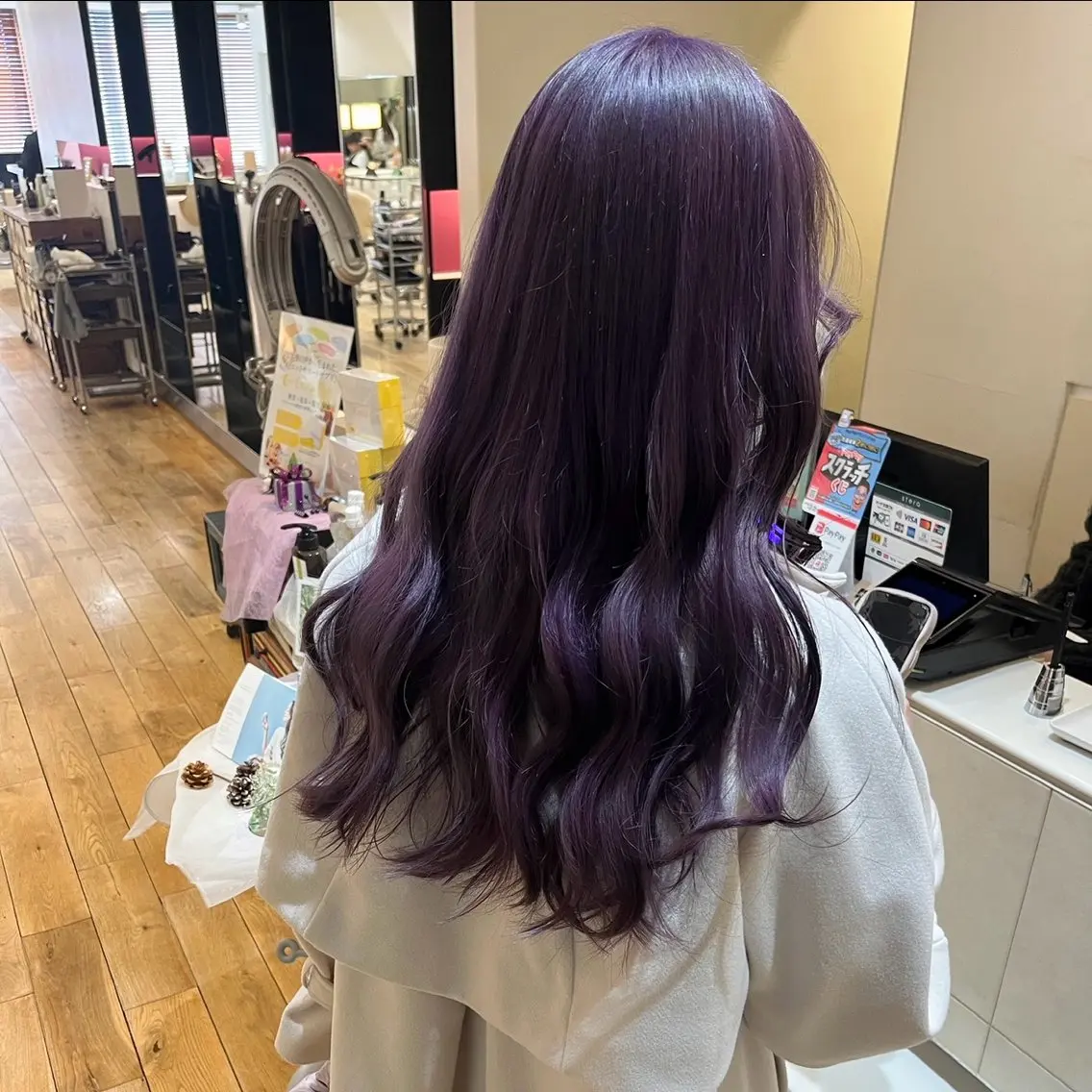 ロング カラー ヘアカラー CLEOhair RYOHEIのヘアスタイル