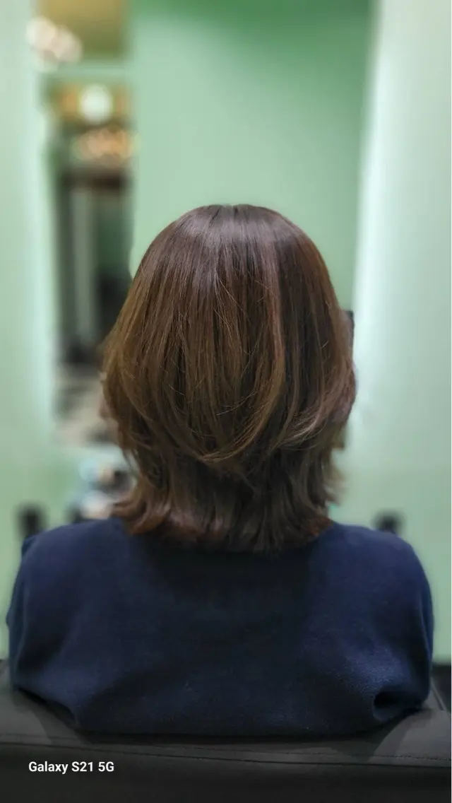 ミディアム カラー ヘアカラー 🐈さとう ひさと🐈⬛のヘアスタイル