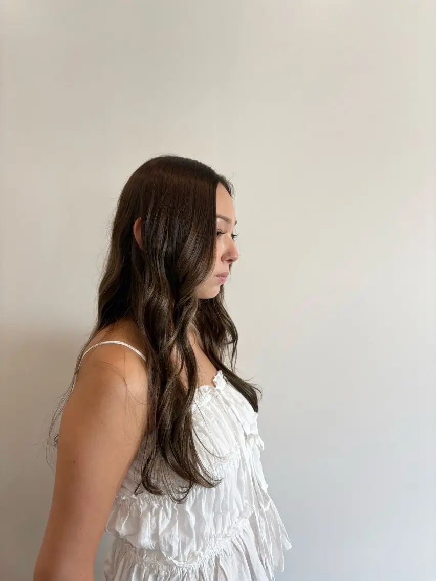 ロング 安谷屋 こはるのヘアスタイル